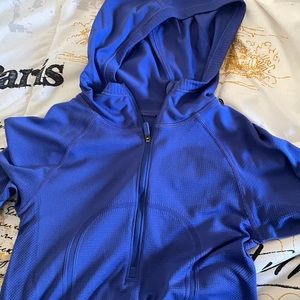 Lululemon 1/4 zip up with hoodie